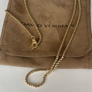 $4800 David Yurman 2.7mm 26”
18k Box Chain Necklace